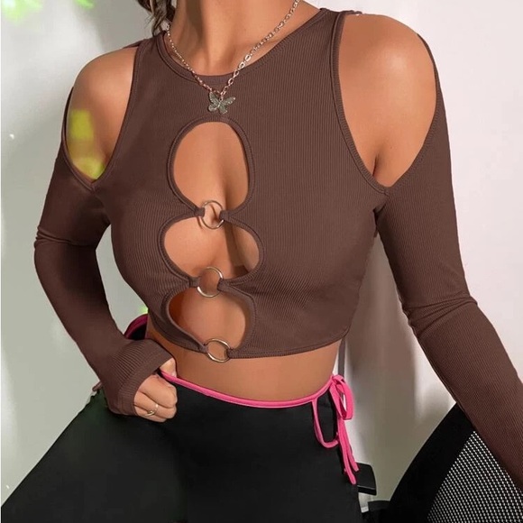NWT SHEIN Trendy Chocolate Brown Open Shoulder Ring Crop Top - Picture 2 of 9